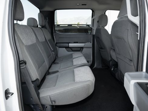 Used 2024 Ford F250 XLT image 40