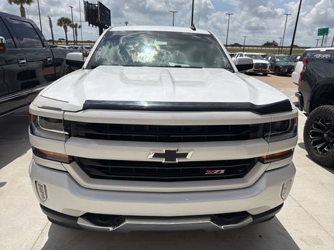 Used 2018 Chevrolet Silverado 1500 LT w/ All Star Edition image 2