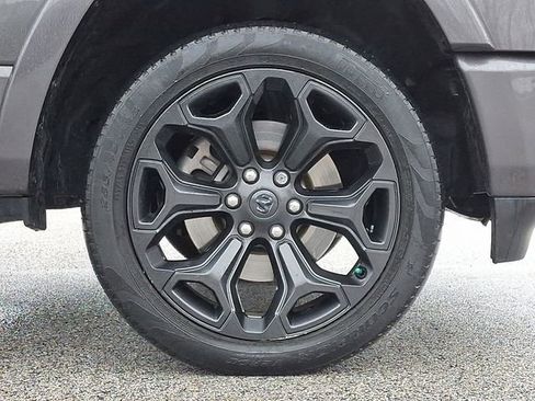 Used 2023 RAM 1500 Limited w/ Night Edition image 11