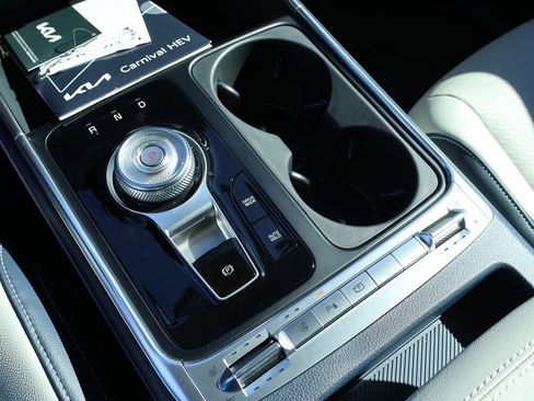 New 2026 Kia Carnival SX Prestige image 37