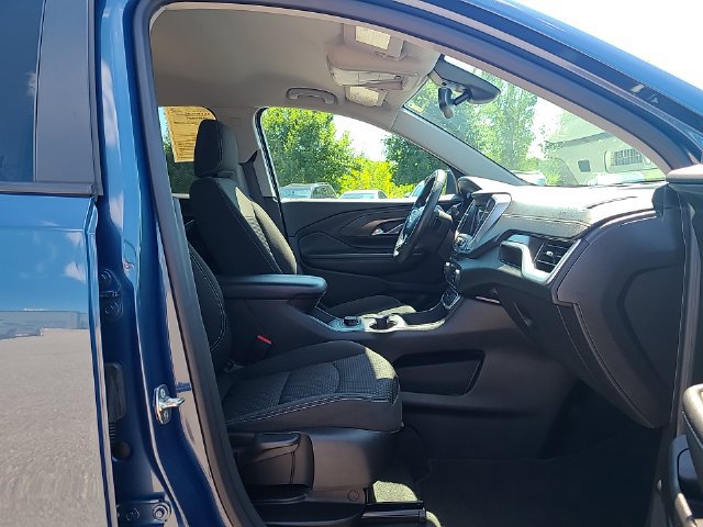 Used 2024 GMC Terrain SLE AWD/4WD image 27