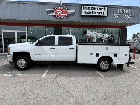 Used 2017 Chevrolet Silverado 3500 W/T w/ WT Convenience Package AWD/4WD image 1