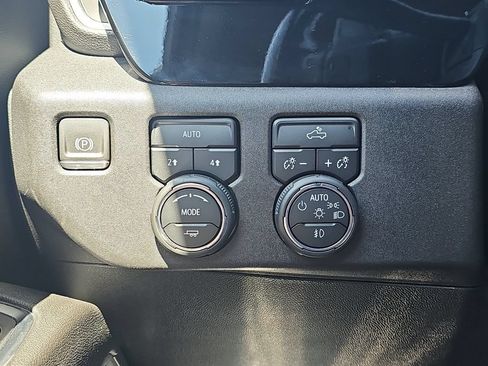 Used 2023 Chevrolet Silverado 1500 RST w/ True North Edition Plus AWD/4WD image 31