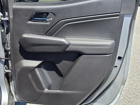 New 2026 GMC Canyon Elevation w/ Convenience Package RWD image 40