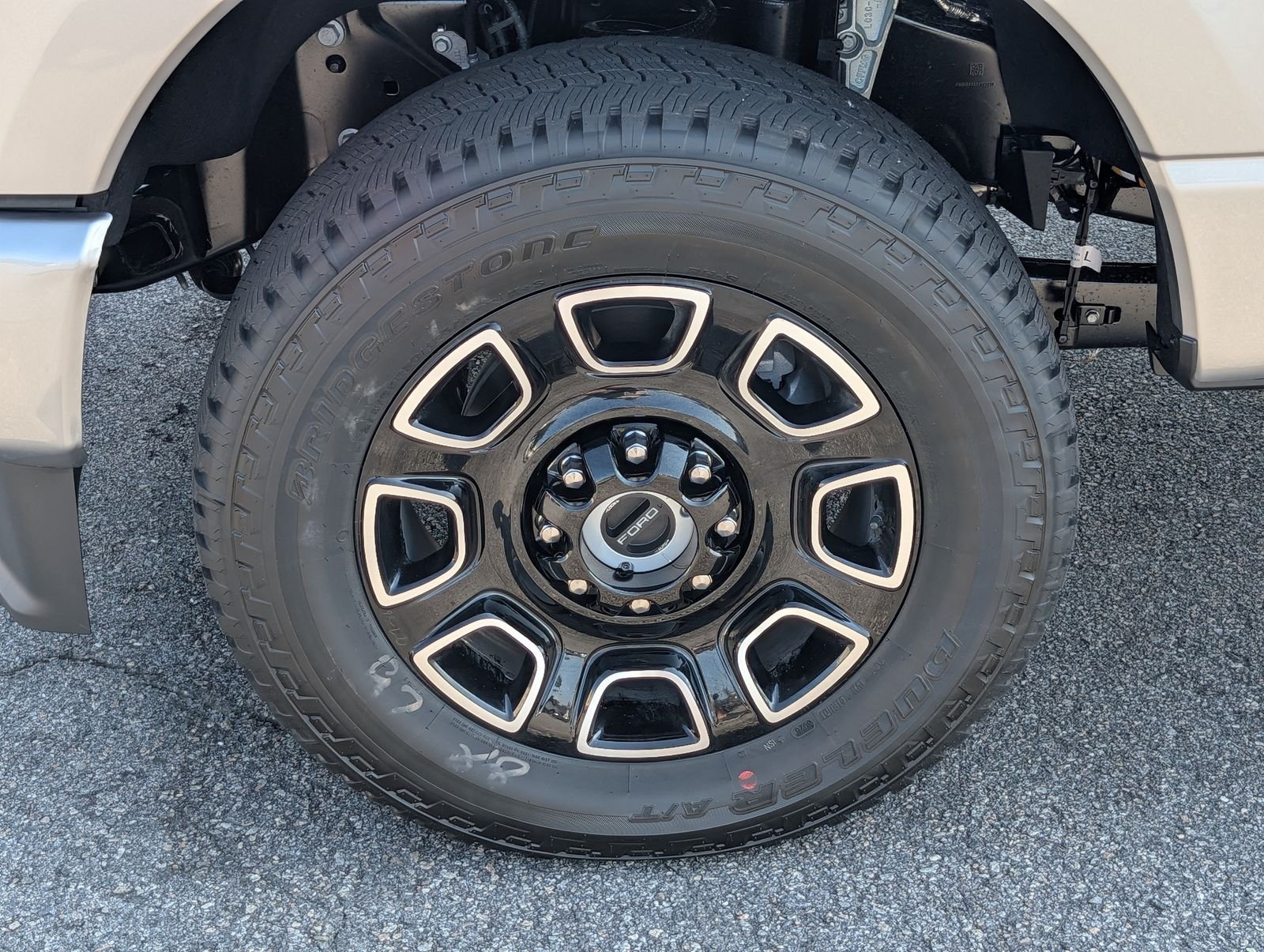New 2027 Ford F250 Platinum AWD/4WD image 13