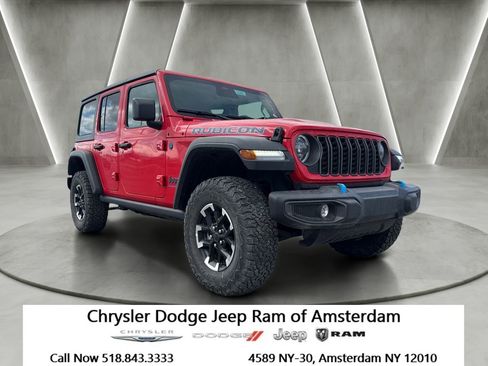 Used 2025 Jeep Wrangler Unlimited Rubicon 4xe w/ Convenience Group AWD/4WD image 1