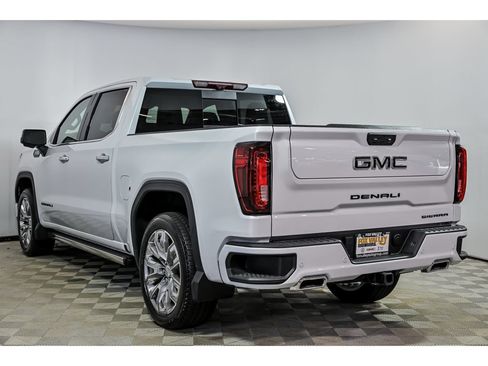 New 2026 GMC Sierra 1500 Denali w/ Denali Reserve Package AWD/4WD image 4