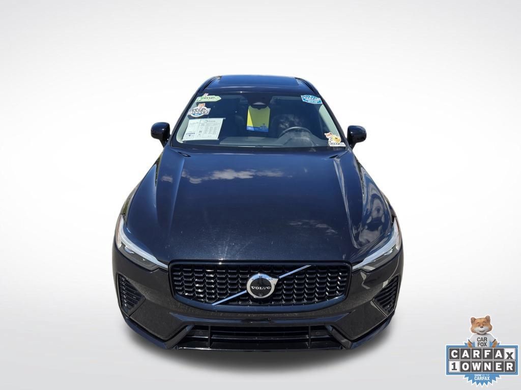 Used 2024 Volvo XC60 B5 Plus AWD/4WD image 52
