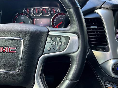 Used 2016 GMC Yukon SLT w/ Open Road Package image 18