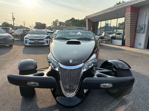 Used 2000 Plymouth Prowler image 16