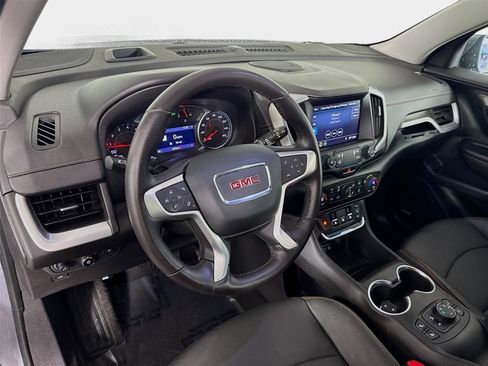 Used 2020 GMC Terrain SLT w/ Preferred Package AWD/4WD image 10