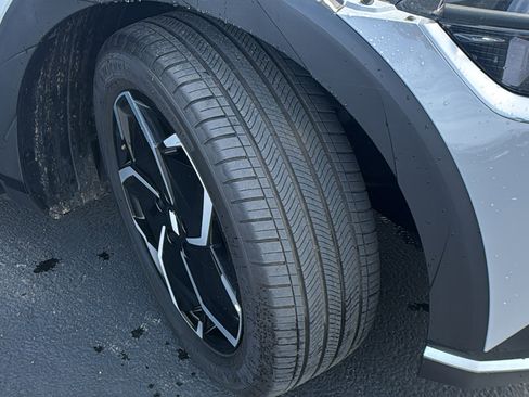 Used 2024 Hyundai Ioniq 5 SEL image 10