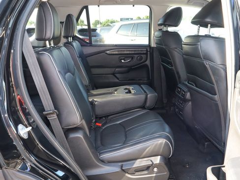 Used 2023 Honda Pilot Elite image 30