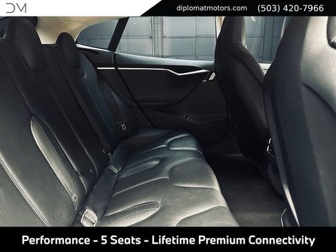 Used 2013 Tesla Model S Performance RWD image 24