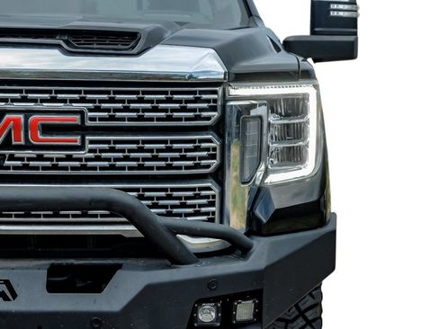 Used 2023 GMC Sierra 2500 Denali w/ Denali Black Diamond Edition AWD/4WD image 50
