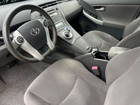 Used 2010 Toyota Prius Two image 10