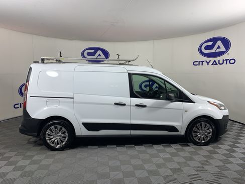 Used 2019 Ford Transit Connect XL FWD image 2