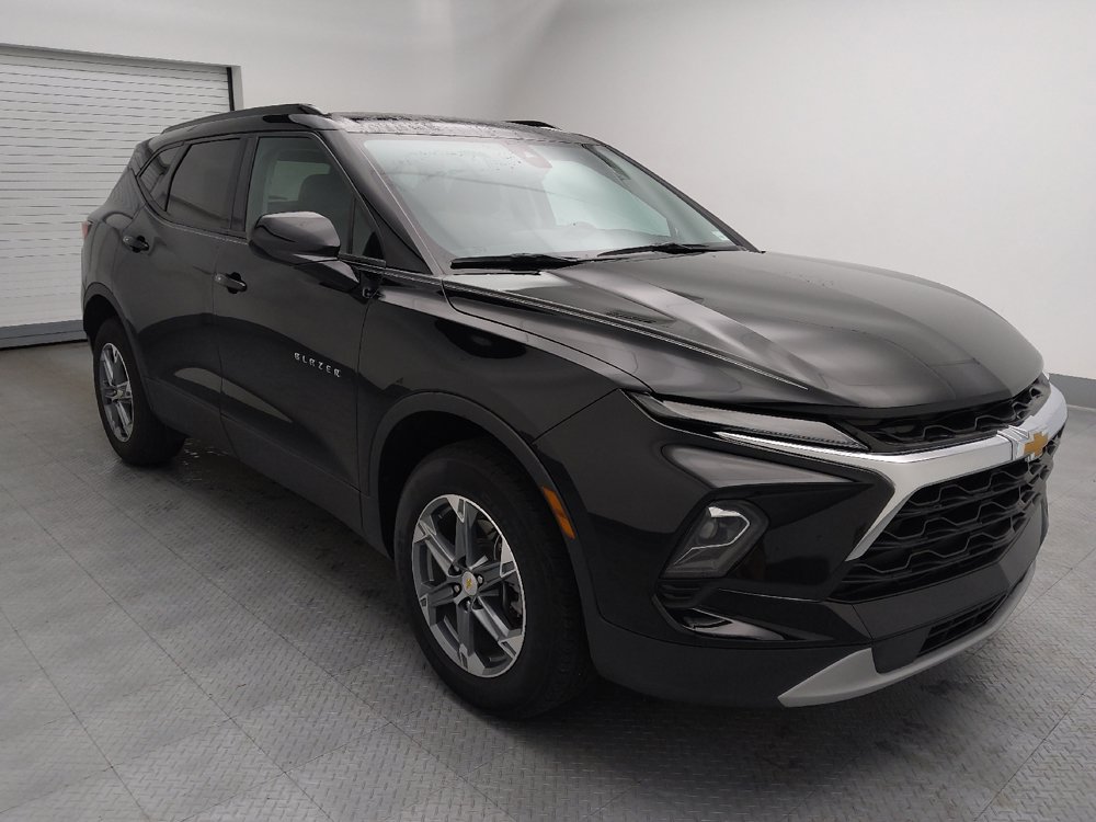 Used 2024 Chevrolet Blazer LT w/ Convenience Package FWD image 11