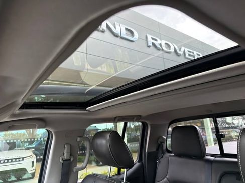 Used 2021 Nissan Frontier PRO-4X w/ Pro-4x Utility Package AWD/4WD image 10