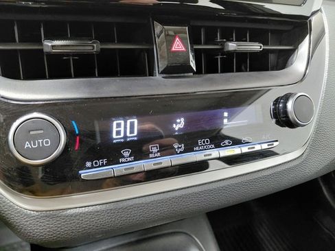 Used 2024 Toyota Corolla LE image 26