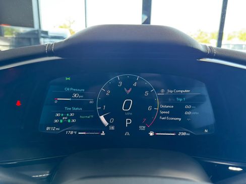 Used 2024 Chevrolet Corvette Stingray Preferred Conv w/ 2LT RWD image 26