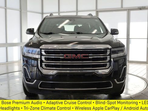 Used 2023 GMC Acadia SLT image 3