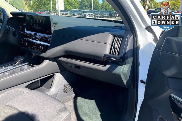 Used 2026 Nissan Pathfinder SV w/ Cargo Package AWD/4WD image 16