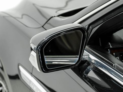 Used 2018 Lincoln Continental Reserve FWD image 45