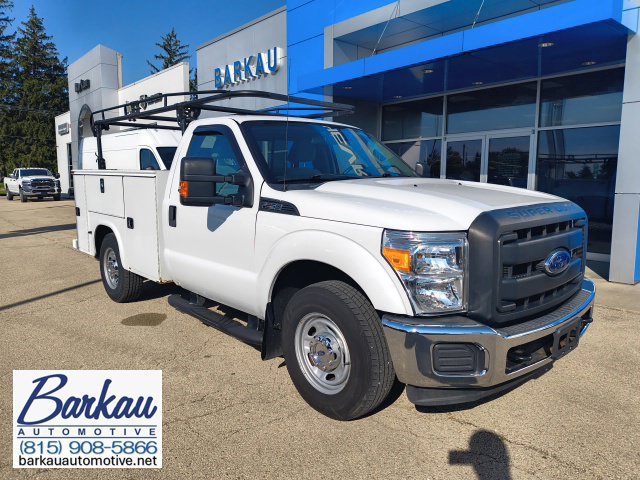 Used 2015 Ford F250 XL w/ Power Equipment Group RWD image 1