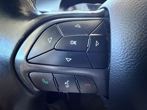 Used 2019 Dodge Charger SXT RWD image 17
