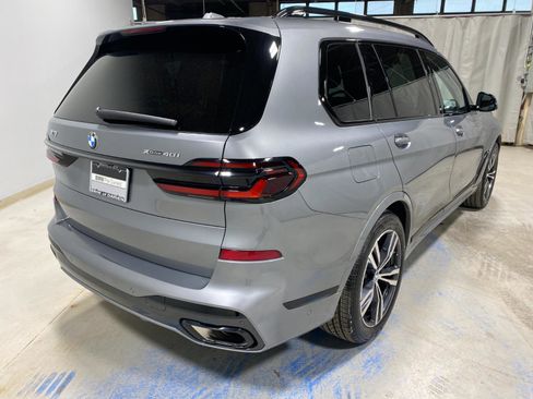 Used 2024 BMW X7 xDrive40i w/ Executive Package image 6