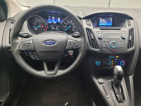 Used 2016 Ford Focus SE FWD image 22