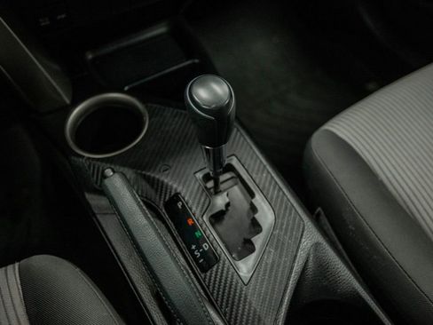 Used 2015 Toyota RAV4 LE image 19