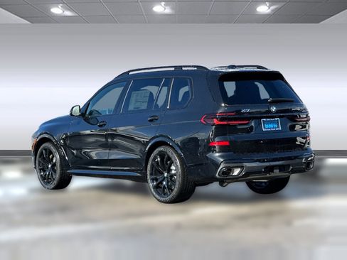 New 2026 BMW X7 xDrive40i w/ Executive Package image 3