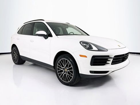 Certified 2023 Porsche Cayenne AWD/4WD image 7