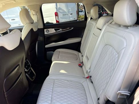 Used 2022 Lincoln Nautilus Black Label w/ Class II Trailer Tow Package image 11