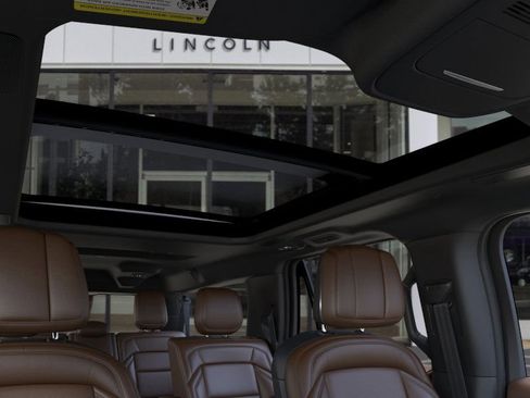 New 2026 Lincoln Navigator L Reserve AWD/4WD image 22