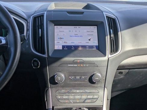 Used 2020 Ford Edge SEL w/ Convenience Package image 14