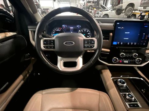 Used 2024 Ford Expedition Max Limited image 18