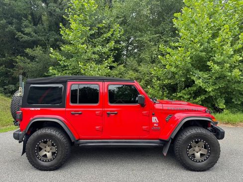 Used 2018 Jeep Wrangler Unlimited Rubicon AWD/4WD image 6