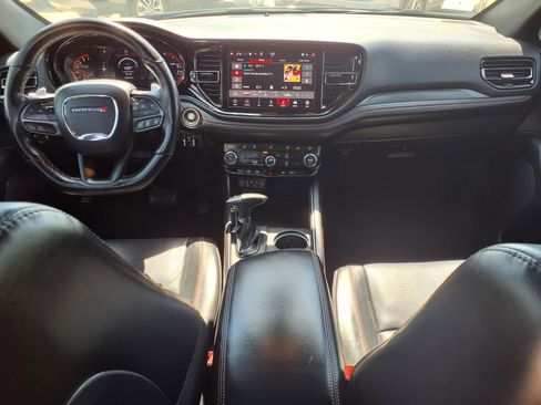 Used 2024 Dodge Durango GT image 9