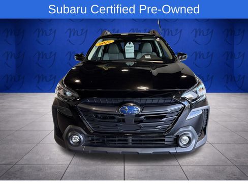 Certified 2025 Subaru Outback Premium AWD/4WD image 3