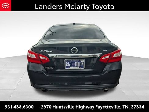 Used 2017 Nissan Altima 2.5 SV FWD image 3