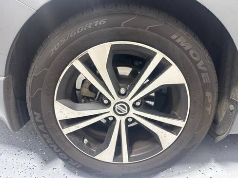 Used 2021 Nissan Sentra SV FWD image 6