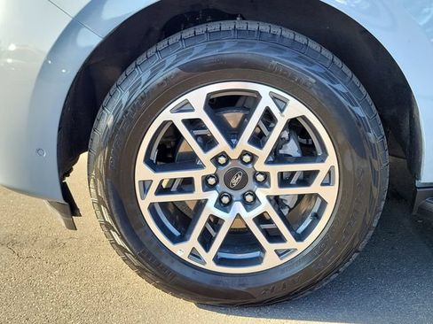 Certified 2025 Ford Expedition Active AWD/4WD image 27