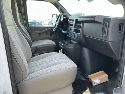New 2026 Chevrolet Express 3500 w/ Power Convenience Package RWD image 21