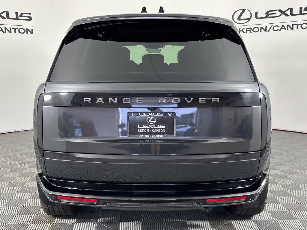 Used 2024 Land Rover Range Rover SE AWD/4WD image 8