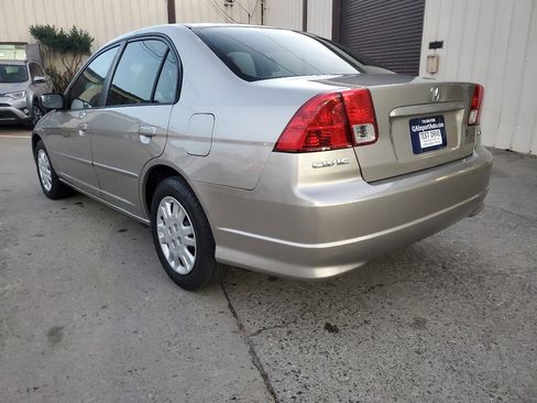 Used 2004 Honda Civic LX image 5