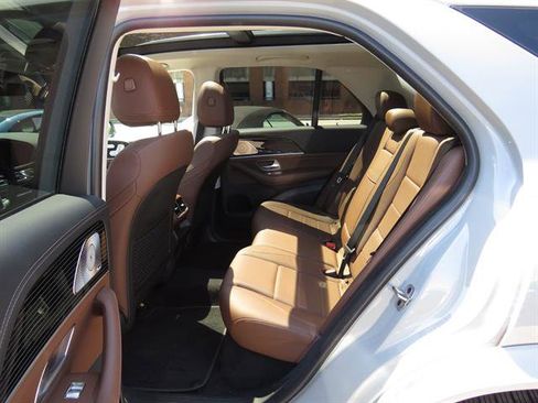 Used 2024 Mercedes-Benz GLE 350 4MATIC image 17