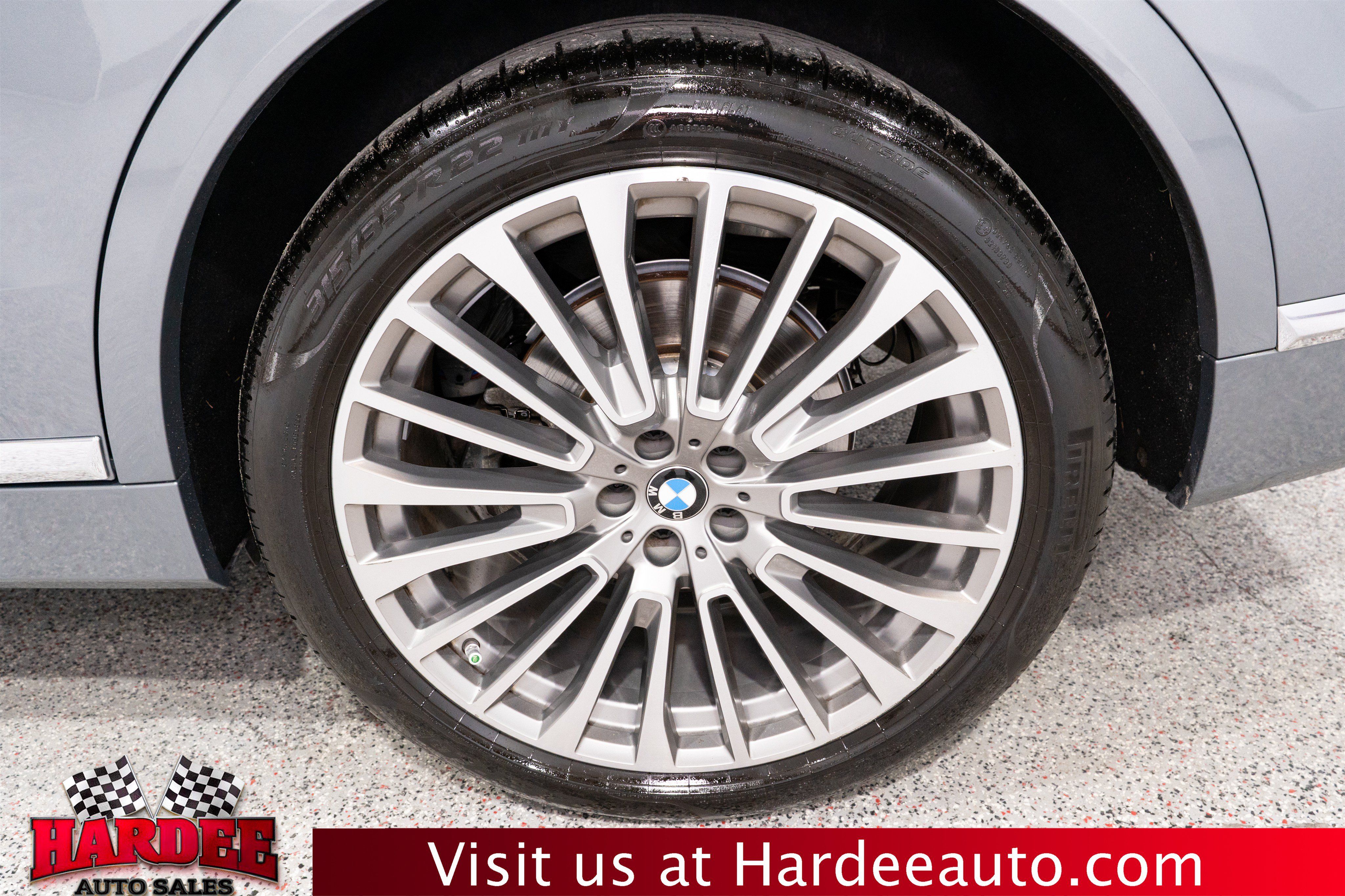 Used 2023 BMW X7 xDrive40i w/ Premium Package AWD/4WD image 10